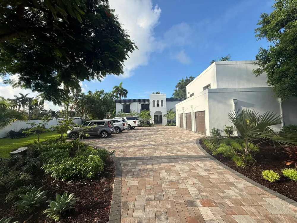Wood Residence — new construction in Sail Boat Bend